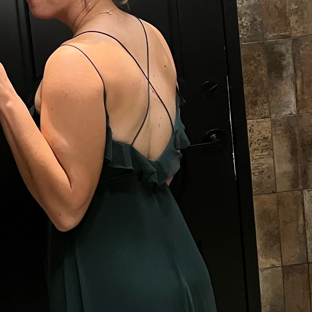 Elegant Green Maxi Dress - Picture 3 of 7